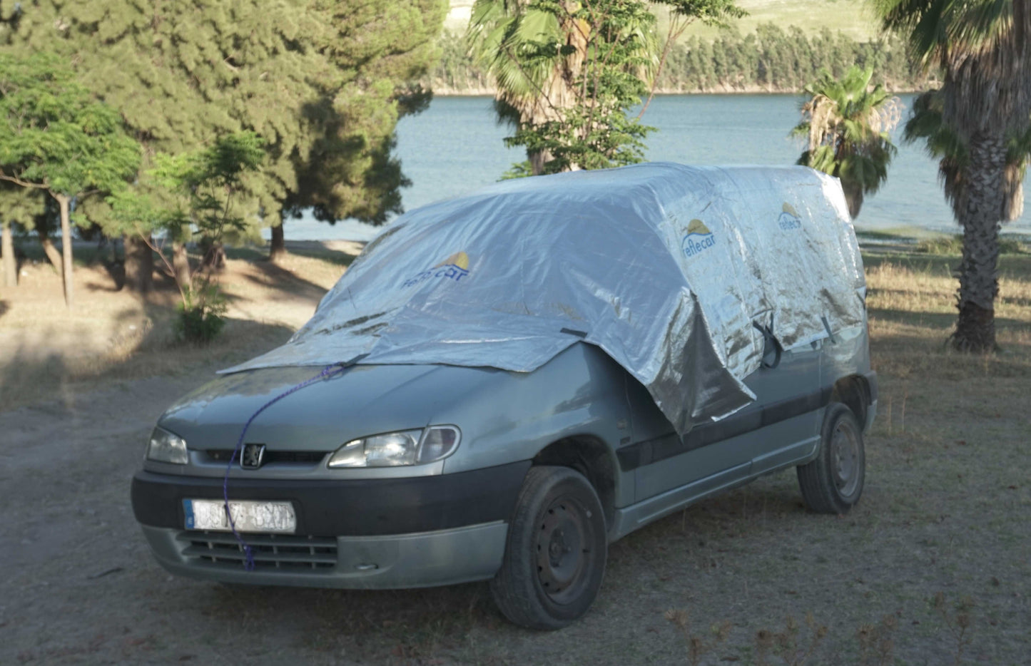 OSCURECEDOR aislante reflecar COMBI